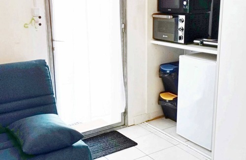 La Jarrie Apartment | Homerez - Studio with Pool in La Jarrie