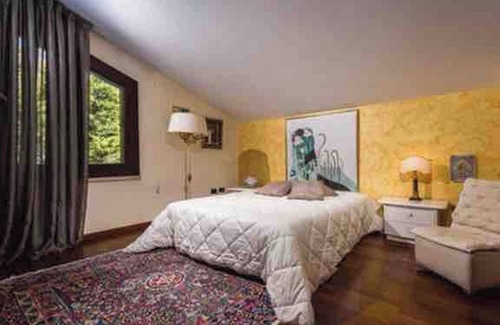 Partinico Villa | Homerez - Sunny Villa in Partinico with Private Pool