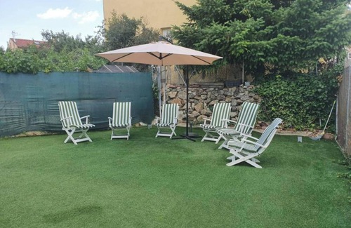 Palazuelos de Eresma Villa | Homerez - Villa in Palazuelos de Eresma