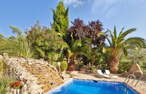 Priego de Cordoba Villa | Homerez - Villa for 10 ppl. with swimming-pool and terrace at Priego de Córdoba