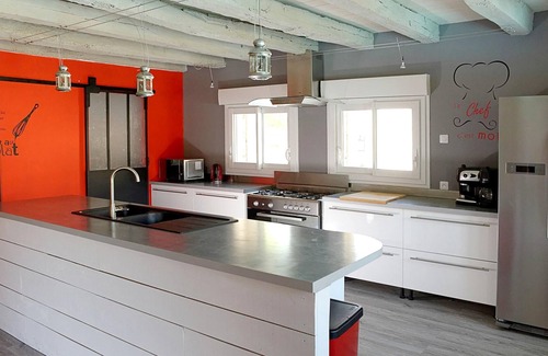 Voissay Villa | Homerez - Villa for 15 ppl. with swimming-pool, garden and terrace at Voissay
