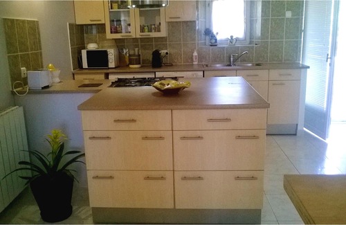 Cantallops Villa | Homerez - Villa for 3 ppl. with swimming-pool, jacuzzi and garden at Cantallops