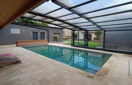 Vayrac Villa | Homerez - Villa for 4 ppl. with swimming-pool, garden and terrace at Vayrac