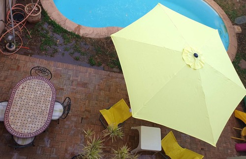Targa Villa | Homerez - Villa for 6 ppl. with swimming-pool, garden and terrace at Marrakech