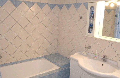 Kithnos Villa | Homerez - Villa for 8 ppl. with swimming-pool, sea view and balcony at Trivlaka