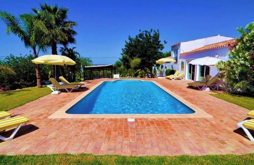 Cerro do Mocho Villa | Homerez - Villa in Loulé + sea view