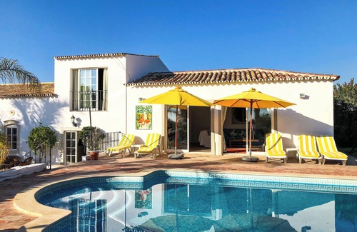 Cerro do Mocho Villa | Homerez - Villa in Loulé + sea view