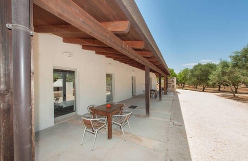 Nardo Ski Chalet | Homerez - Welcoming Chalet in Nardò with Terrace and Bicycles Available