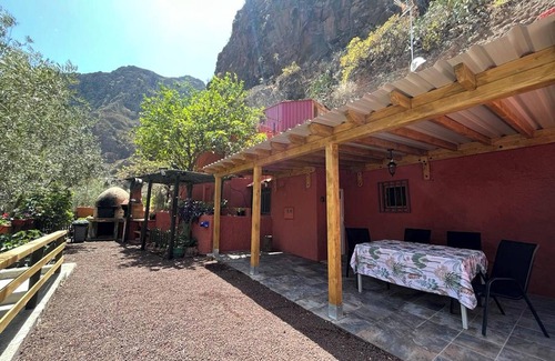 Ingenio House | Homerez - Welcoming house with mountain view in Ingenio