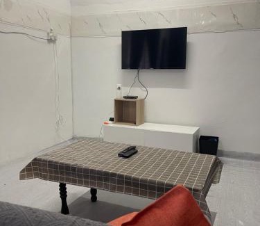 Teriang House | Homestay Alyaa Bera Triang