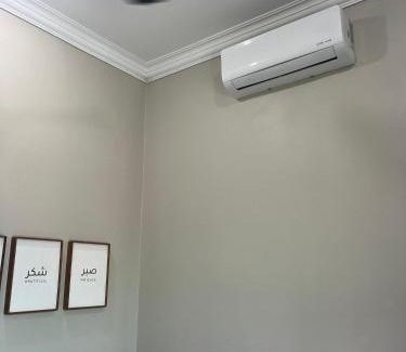 Sungai Baru Tengah Apartment | Homestay Armandz 3 bedrooms house