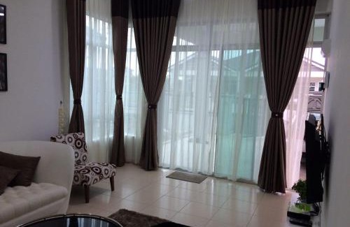 Changlun House | Homestay As SyifaMuslimOnly Changlun