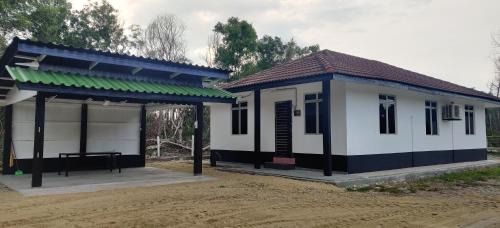 Kampong Raja House | Homestay Ayah Chik