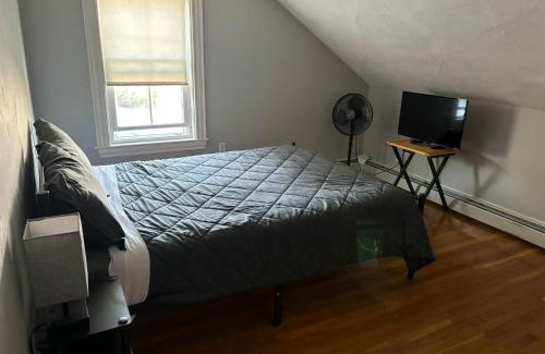 Meeting House Hill House | HomeStay B&B in Boston - 4 Locations in Dorchester