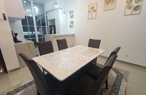 Kepala Batas House | Homestay Coway Bertam