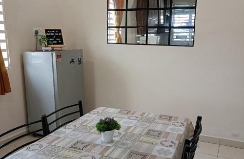 Tronoh House | Homestay Haji Din Tronoh Perak
