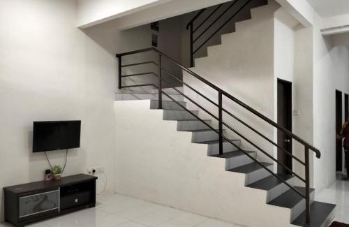 Kampung Behor Gandin House | Homestay hanana