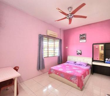 Larut House | Homestay in Taiping , Simpang