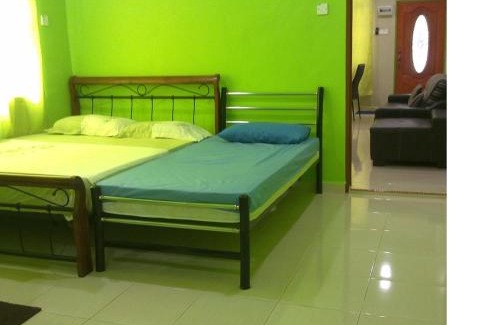 Sena House | Homestay Ira Jaya - 4 Unit Rumah