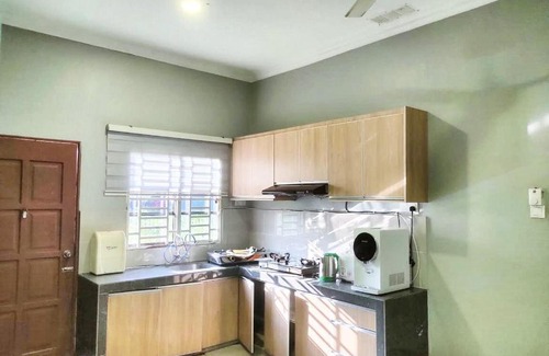 Kapar House | homestay juara meru setia alam klang