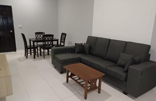 Seri Manjung Apartment | Homestay Manitha