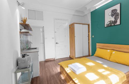 Cong Vi House | Homestay Sisan Kim Mã Thượng