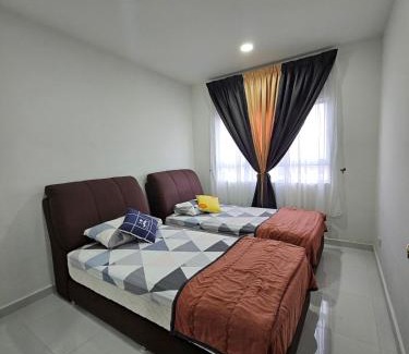 Kampung Ladang Tok Pelam Apartment | Homestay T'Sya, Batu Buruk
