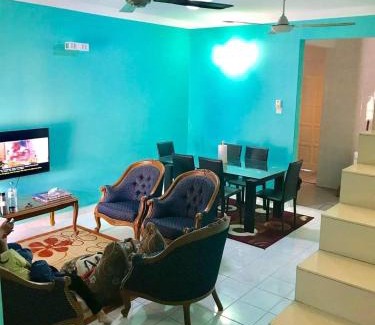 Puchong House | Homestay Tok Wan Puchong Utama