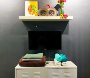 Tanjung Tanah Merah Apartment | Homestay WaDi 2 apartment with pool near beach