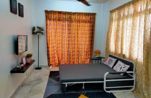 Tanjung Tanah Merah Apartment | Homestay Wadi A5-5-4 @ Laguna Condo Resort
