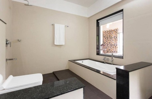 Devikolam House | Homestay with Serine Views, Pool, and delicious local food.