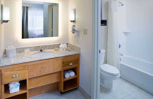 Uptown Hotel | Homewood Suites by Hilton Albuquerque Uptown