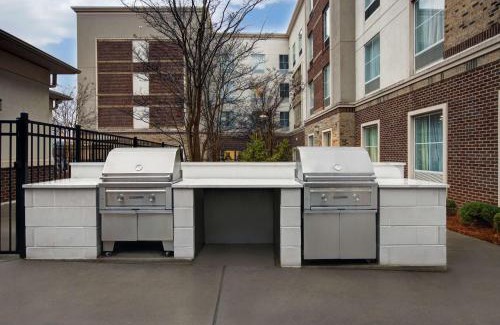 Charlotte Hotel | Homewood Suites Charlotte Ayrsley