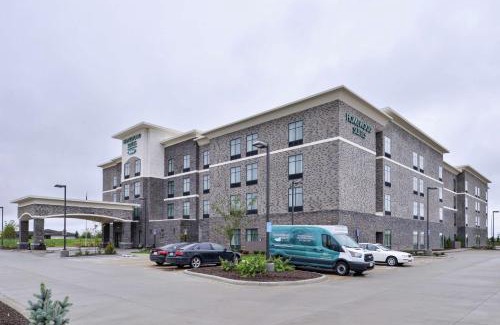 Des Moines Hotel | Homewood Suites Des Moines Airport