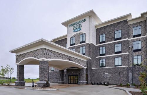 Des Moines Hotel | Homewood Suites Des Moines Airport