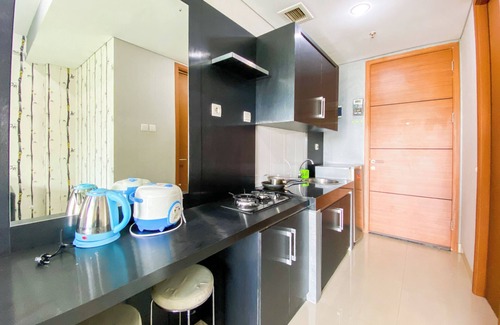 Hegarmanah Apartment | Homey 1Br Apartment At Dago Suites