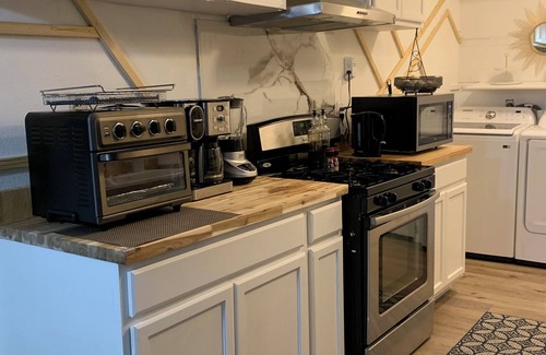 Las Vegas House | Homey Comfy Vacation Rentals - Las Vegas