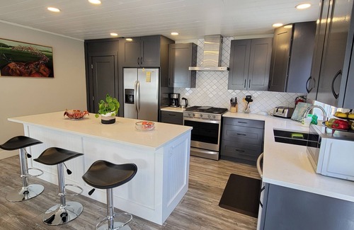 West Sechelt House | Homey Place in Sechelt , close to town and beaches