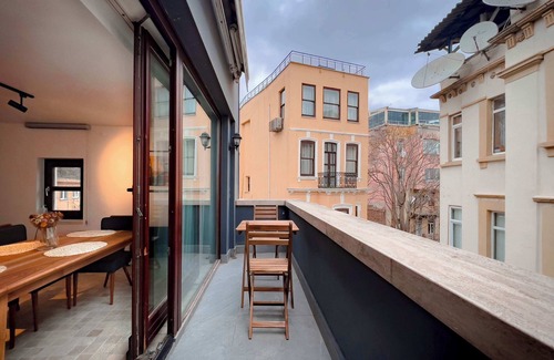 Galata House | Homie | Galata | Duplex Penthouse w/Balcony #SE5