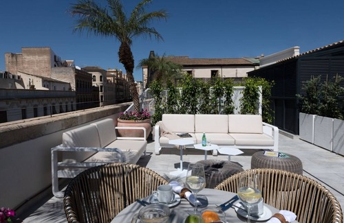 Distrito Centro Apartment | Hommyhome Coliseum 102