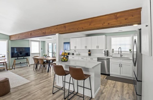 Town of Richmond House | Honeoye Lake | Hot Tub | Kayak | Fire Pit
