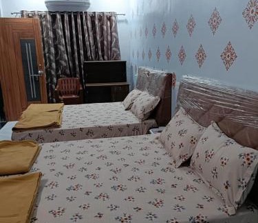 Rajpipla House | Honest Deluxe Room