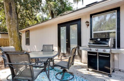 Green Cove Springs House | Honey Bee Hideaway