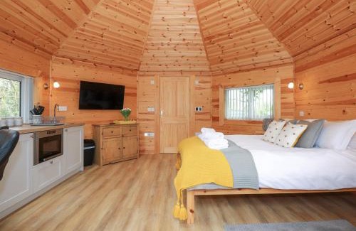 Pentney House | Honeybee Retreat