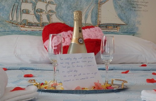 Zagora-Mouresi Apartment | HoneyMoon Suites Flamingo with Panoramic Sea View