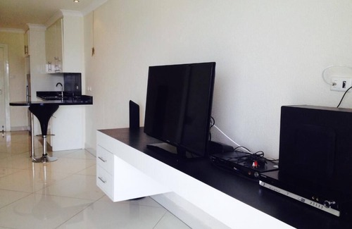 Pattaya Bay Apartment | Honeys ViewTalay 6 Pattaya Beach Seaview