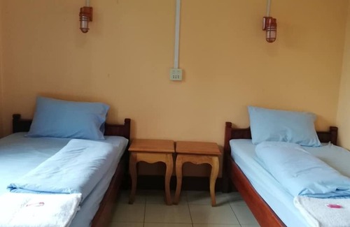 Phonsavan Hotel | Hongkham guesthouse Xiengkhouang Laos
