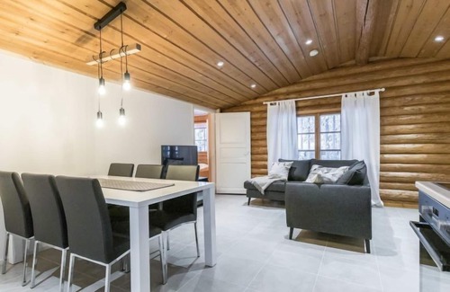 Sirkka House | Honkakeko by Interhome