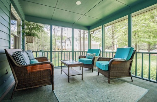 Eagles Mere House | Hook, Wine, & Sinker in Eagles Mere