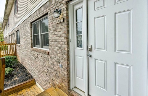 Bloomington Condo | Hoosier Corner-Walk to IU Campus!